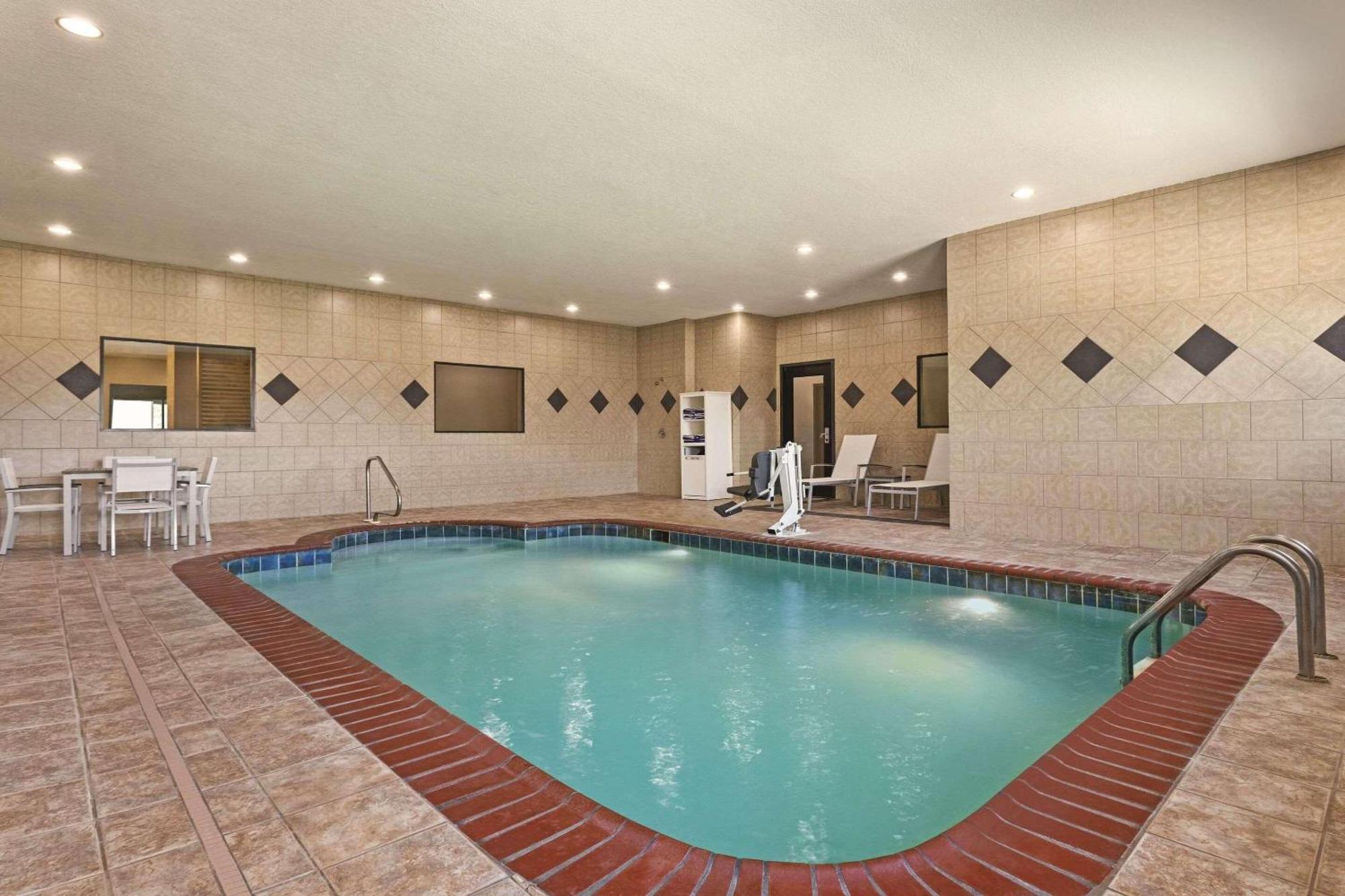 Country Inn & Suites By Radisson, Byram-Jackson South, Ms エクステリア 写真